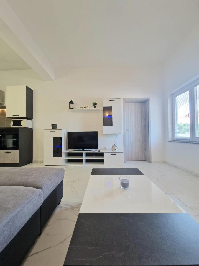 Kruševo Apartman Ivan מראה חיצוני תמונה