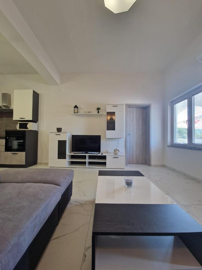 Kruševo Apartman Ivan מראה חיצוני תמונה